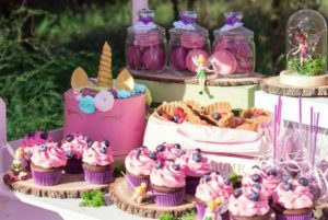 Idei de amenajare candy bar la botez - mayore.ro