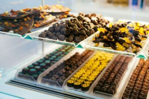 Candy bar - idei pentru aniversări - mayore.ro