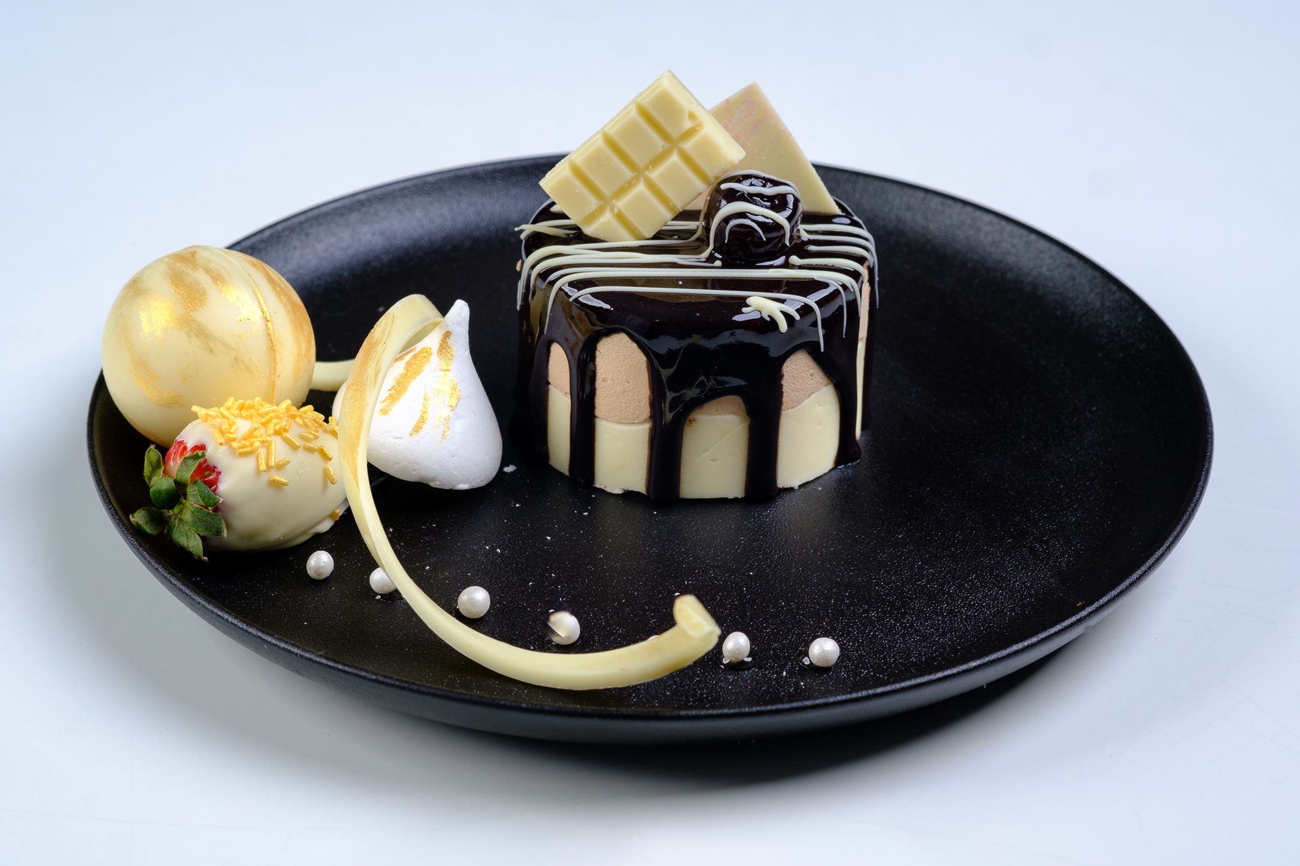 Prajitura cu visine - MONOPORTIE AMARENA - Mayore Prajitura cu visine - MONOPORTIE AMARENA - Mayore